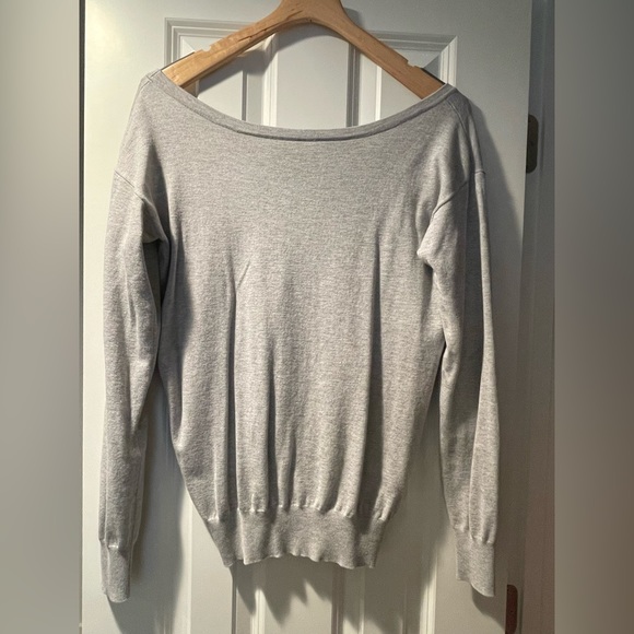 Gray Lulus Backless Sweater - Medium - Picture 3 of 4